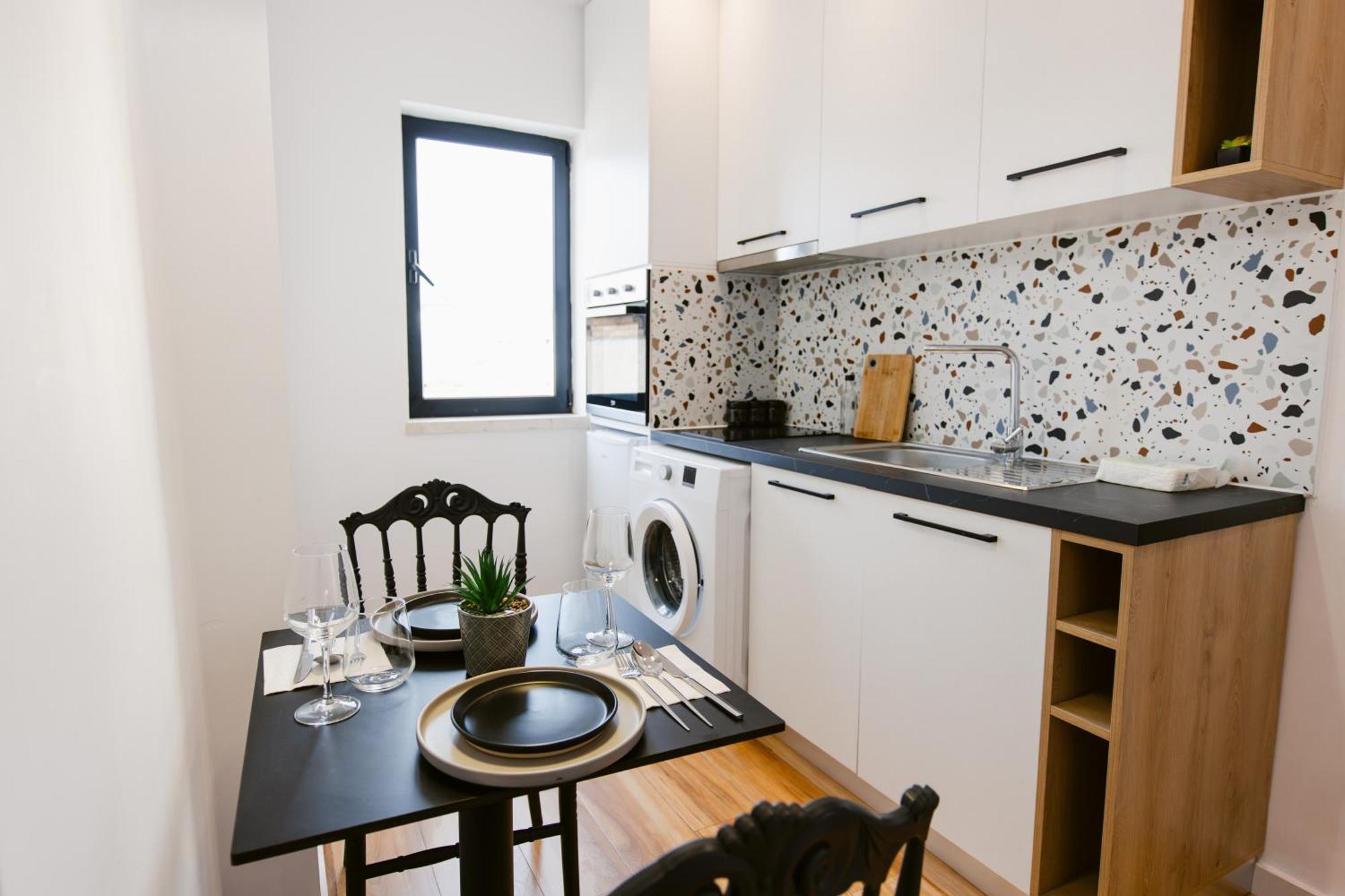 Durres Str Modern Apartments - The Nest Tirana Kültér fotó